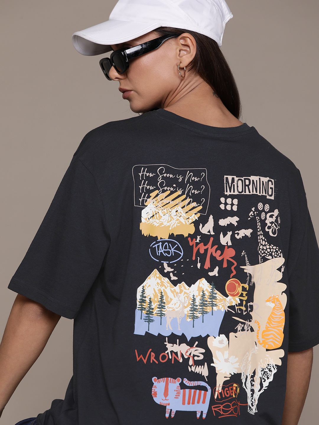 

The Roadster Lifestyle Co. Women Printed Pure Cotton Oversized Longline T-shirt, Black