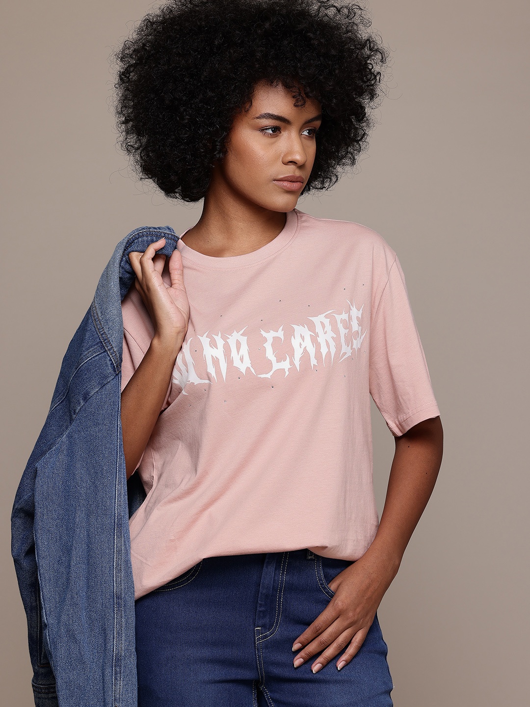 

The Roadster Lifestyle Co. Printed Drop-Shoulder Sleeves Cotton Oversized T-shirt, Pink