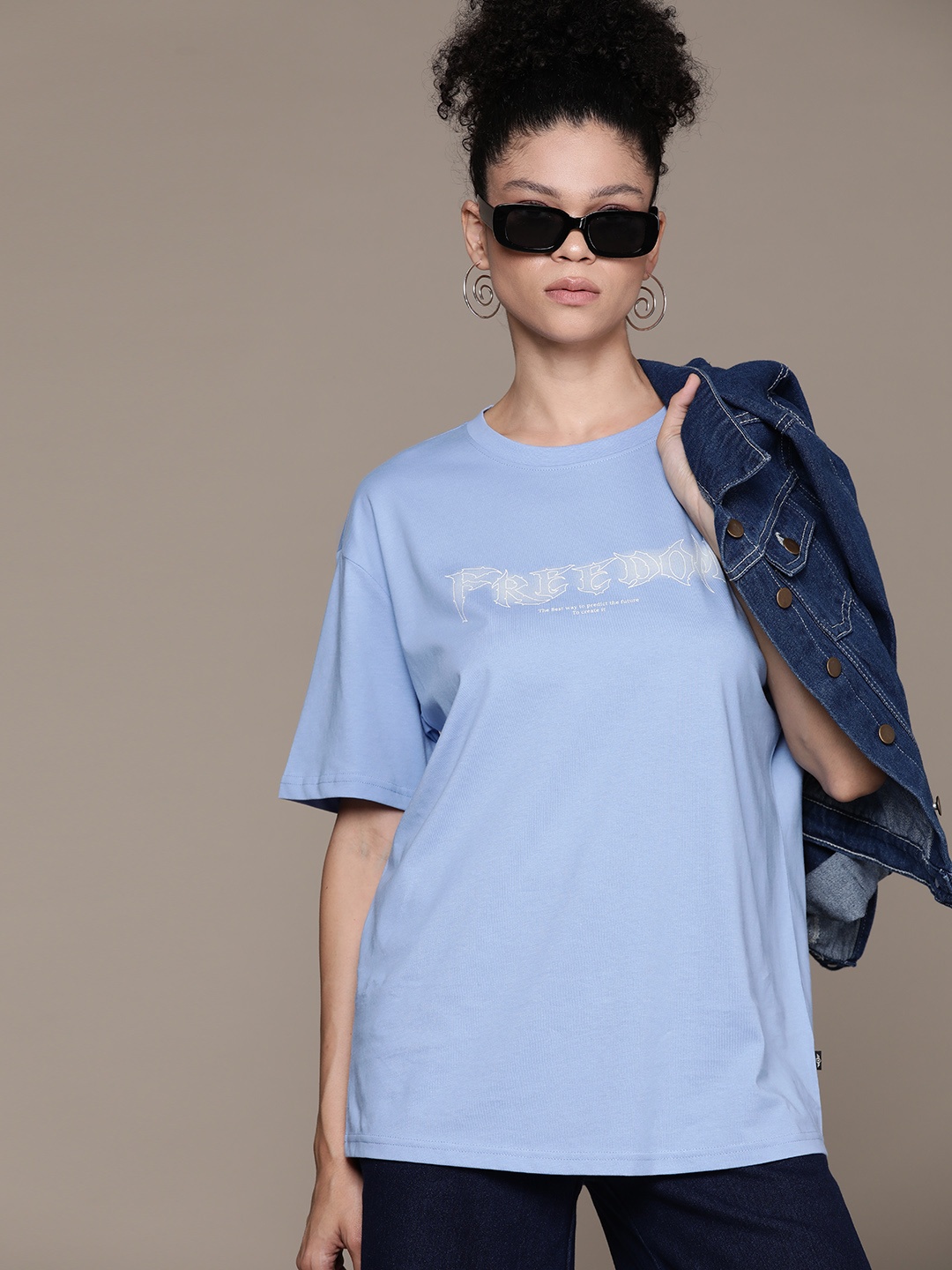 

The Roadster Lifestyle Co. Women Printed Pure Cotton Oversized T-shirt, Blue