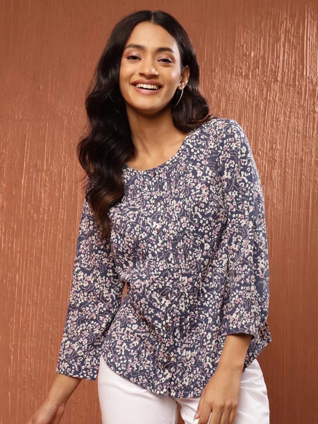 

Fabindia Round Neck Floral Print Cotton Top, Blue