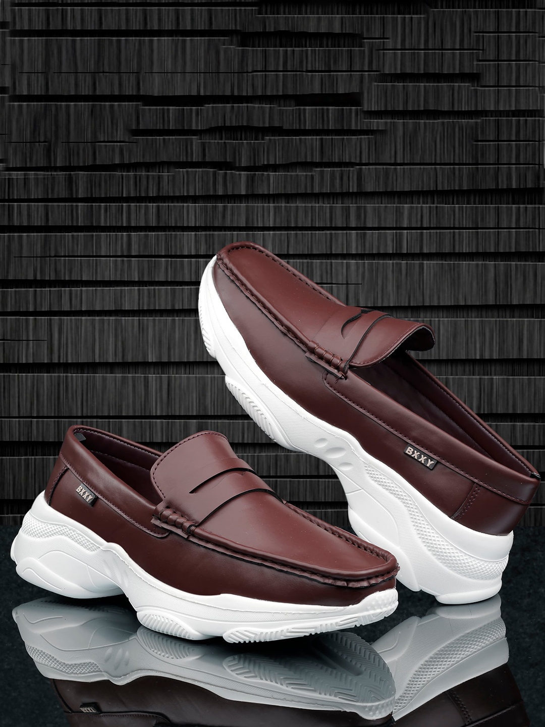 

Bxxy Men Lightweight Penny Loafers, Brown