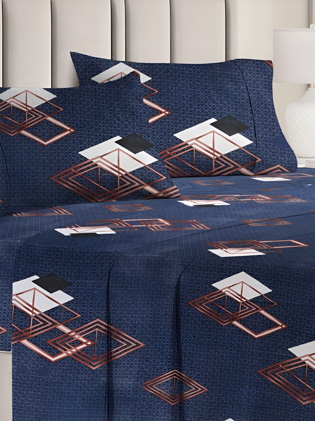 

bsb home Navy Blue & White Geometric 144 TC Queen Bedsheet with 2 Pillow Covers