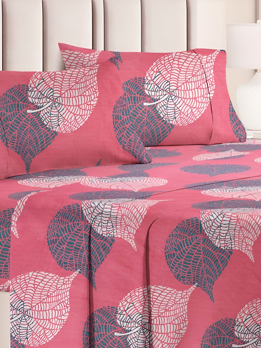 

bsb home Pink & Grey Floral 144 TC Queen Bedsheet with 2 Pillow Covers