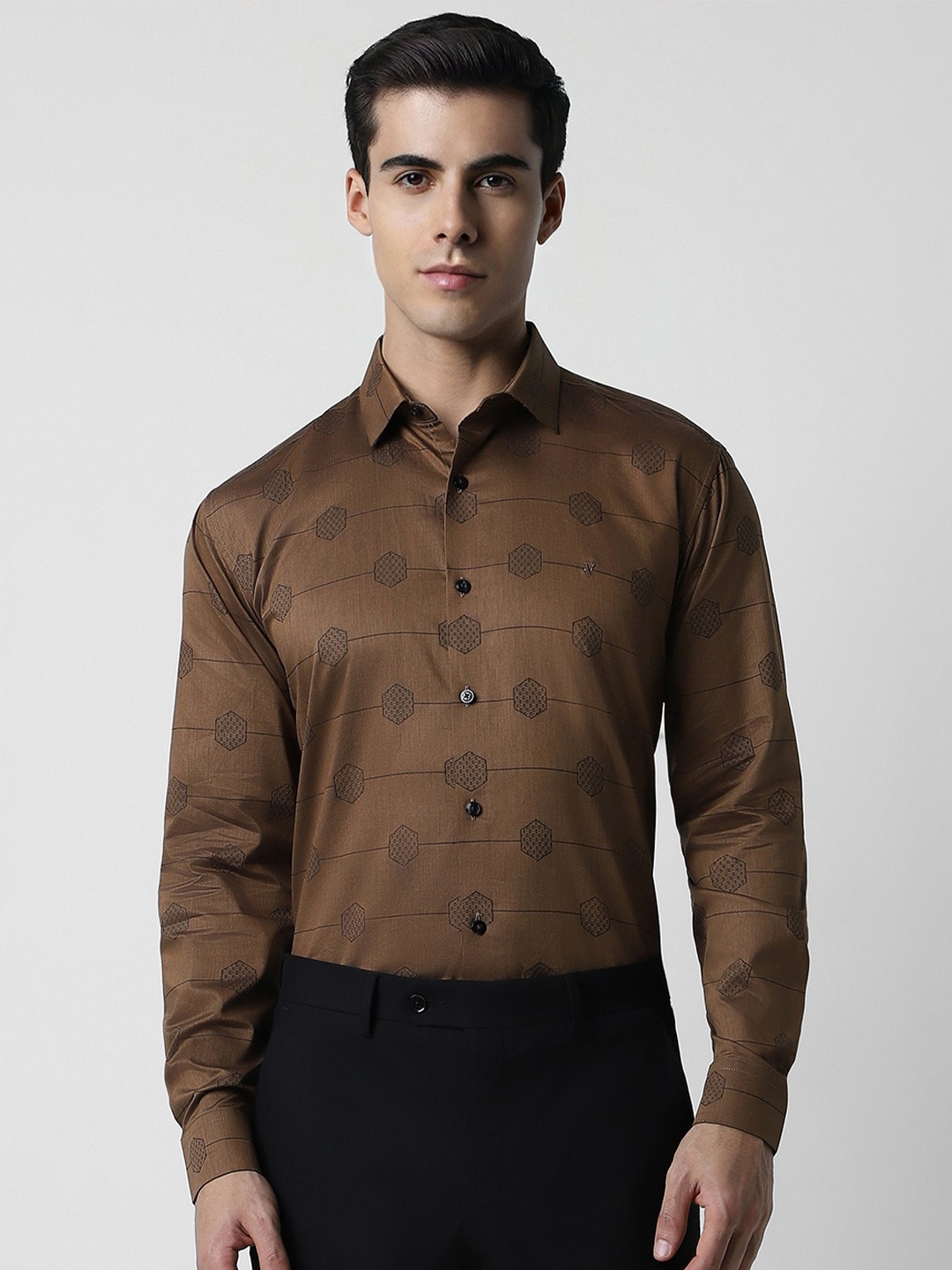 

V Dot Slim Fit Opaque Printed Cotton Party Shirt, Brown