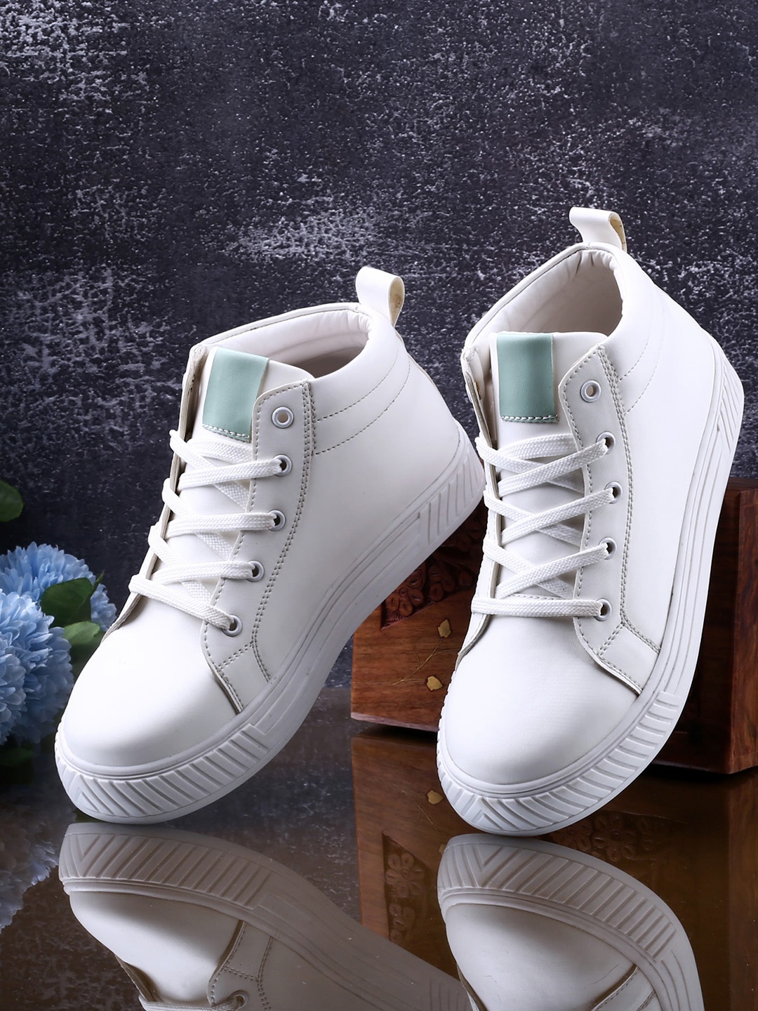 

Bxxy Women Mid Top Lace Up Sneakers, White
