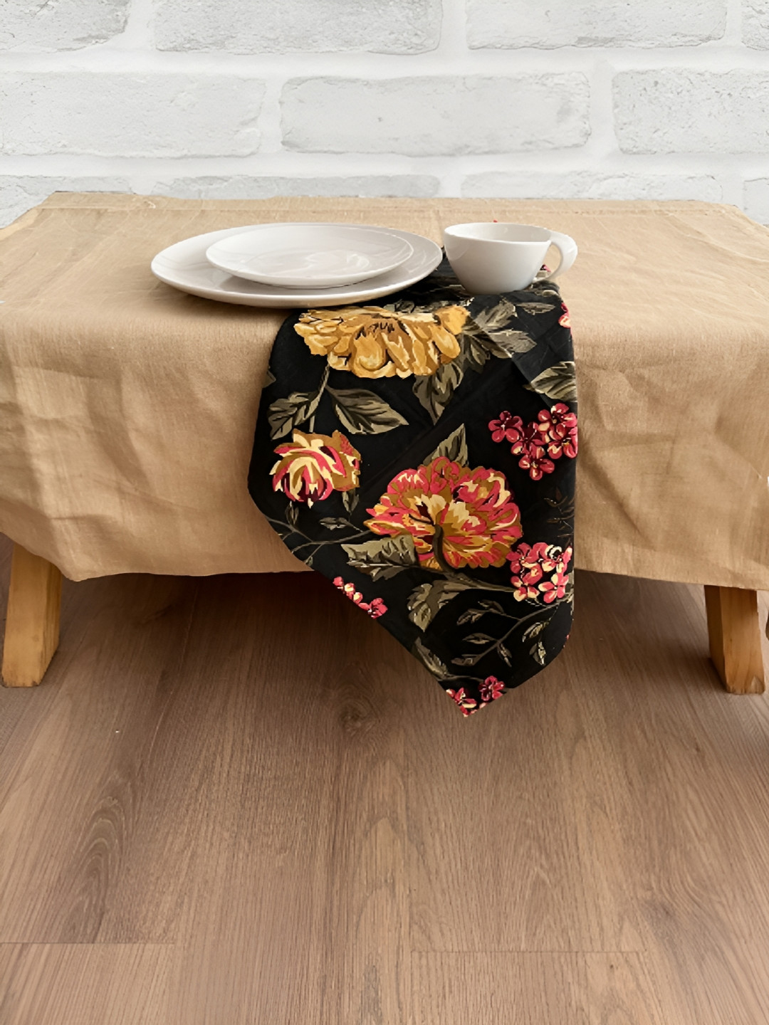 

BELLEVEN Black & Yellow 4 Pieces Floral Printed Cotton Table Napkins