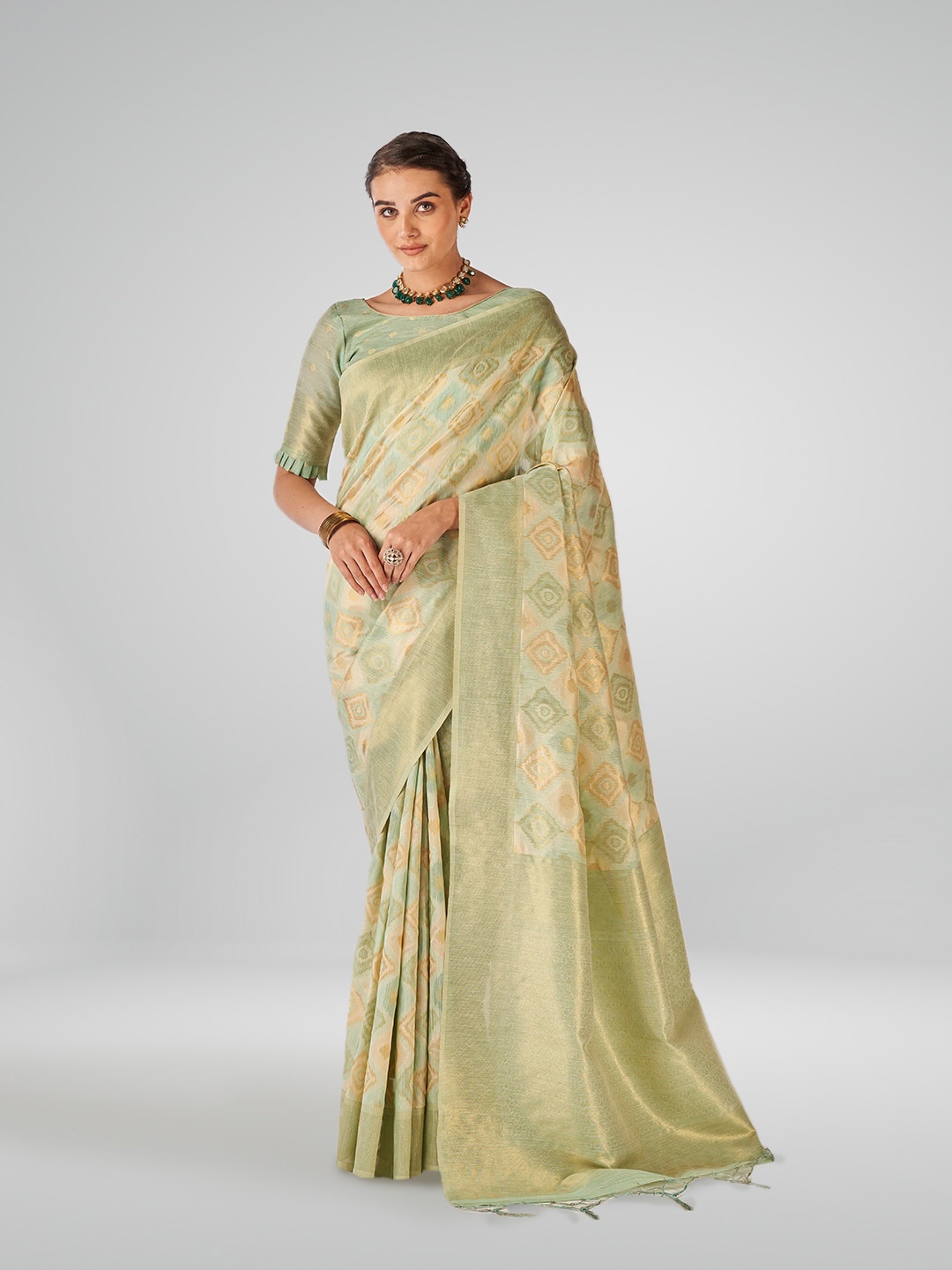 

Aura Geometric Woven Design Zari Pure Cotton Saree, Green