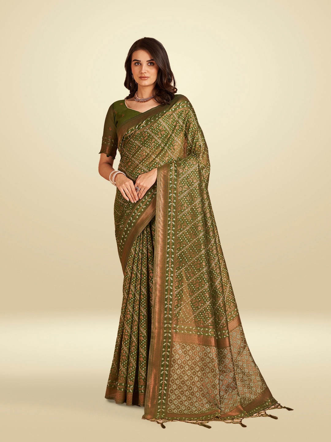 

Aura Abstract Woven Design Zari Pure Cotton Saree, Olive