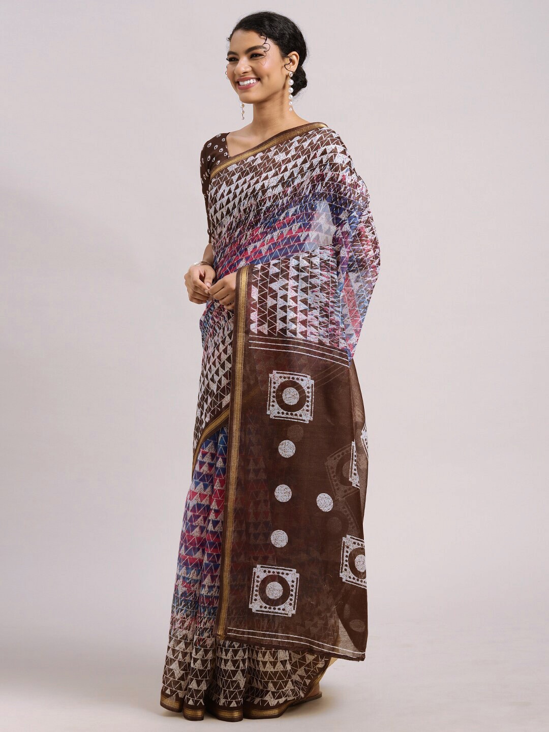 

Shaily Geometric Printed Cotton Saree, Brown