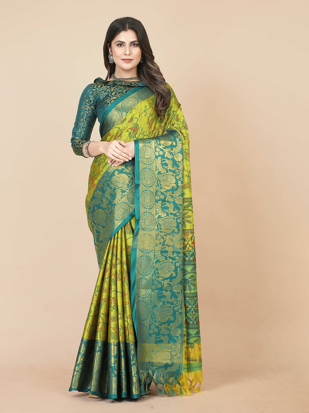 

VASTRAME Kalamkari Woven Design Zari Banarasi Saree, Lime green