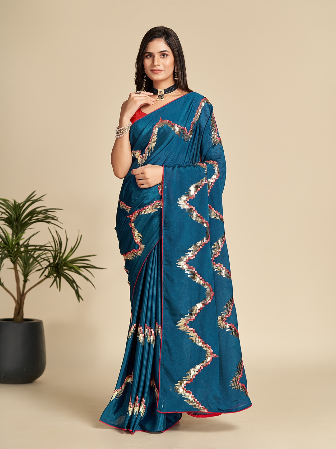 

Celeb Styles Embellished Embroidered Sequinned Saree, Teal