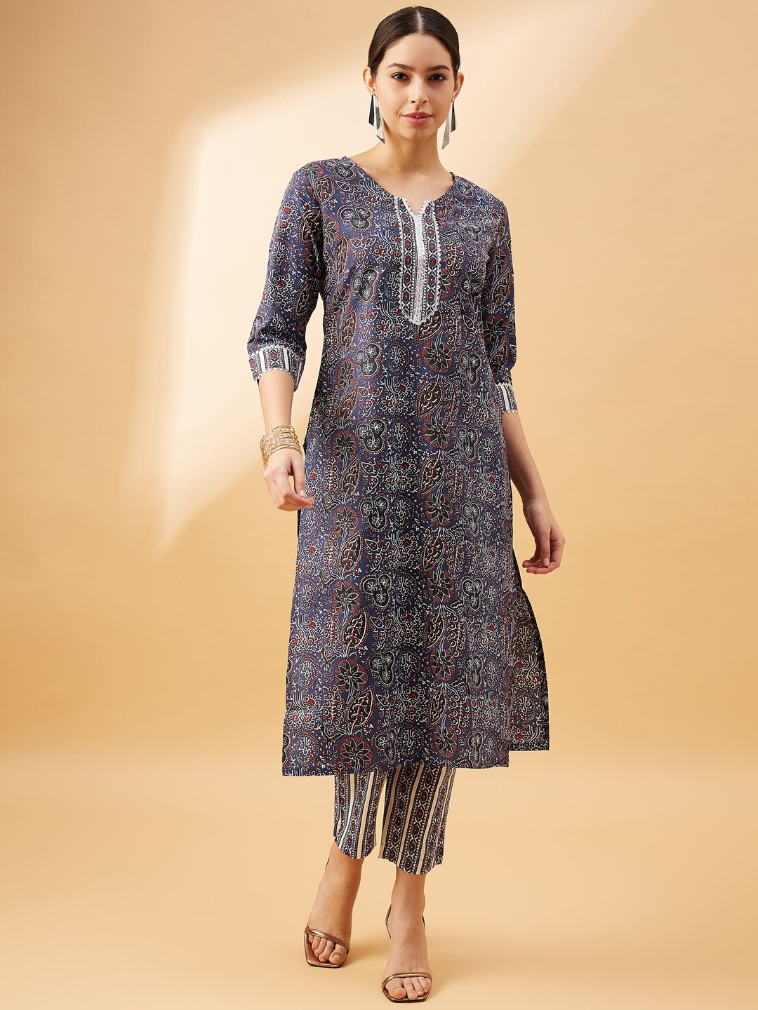 

all about you Floral Printed Regular Notch Neck Gotta Patti Kurta With Trousers, Navy blue