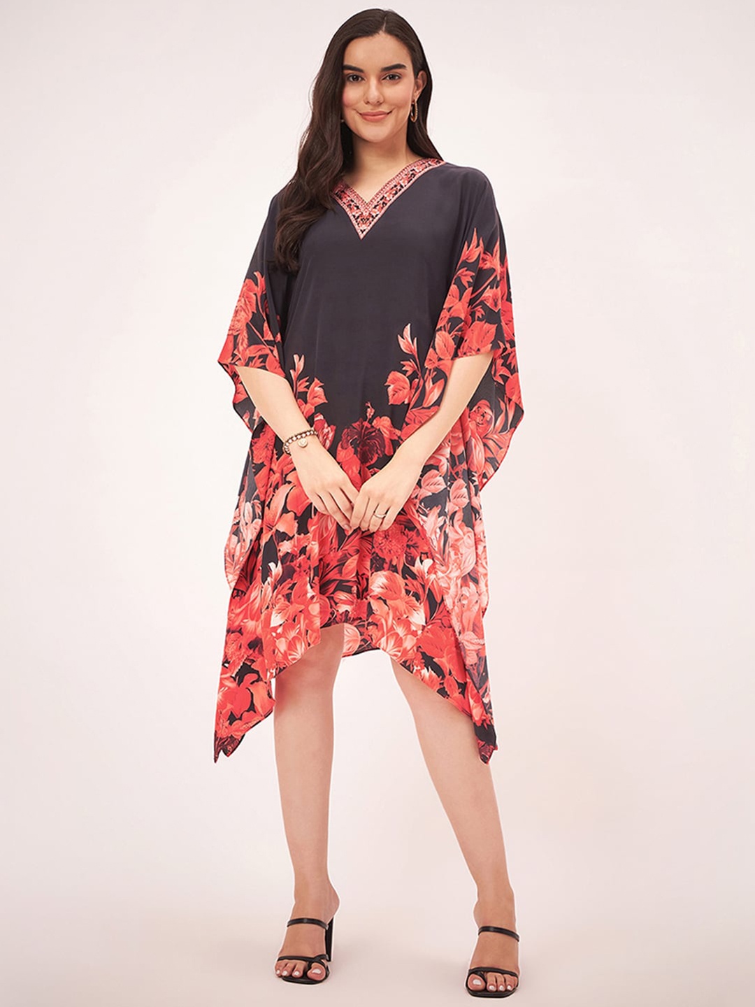 

First Resort by Ramola Bachchan Floral Print Kimono Sleeves Crepe Kaftan Midi Dress, Black