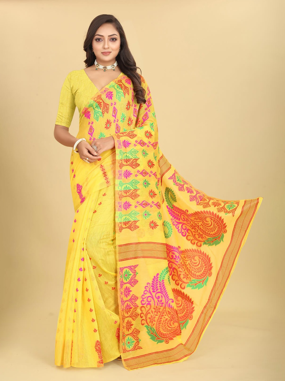 

VenderVilla Ethnic Motifs Woven Design Saree, Yellow