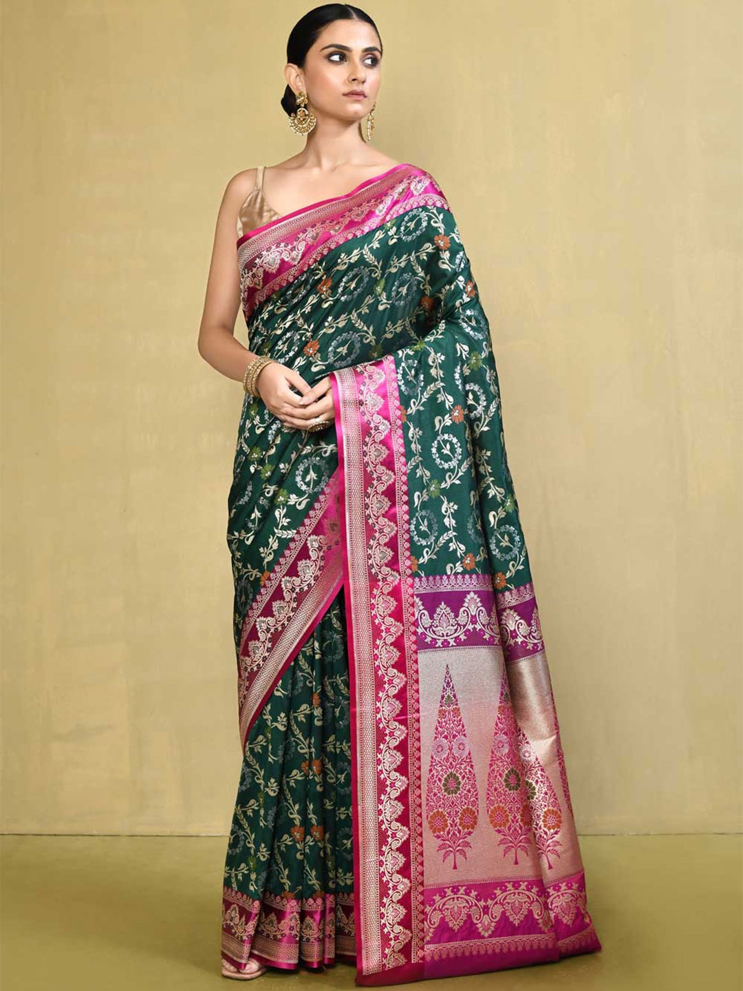 

Rasm by Muskaan Woven Design Zari Banarasi Saree, Green