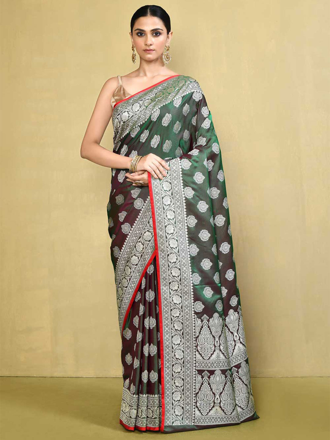 

Rasm by Muskaan Woven Design Zari Banarasi Saree, Green