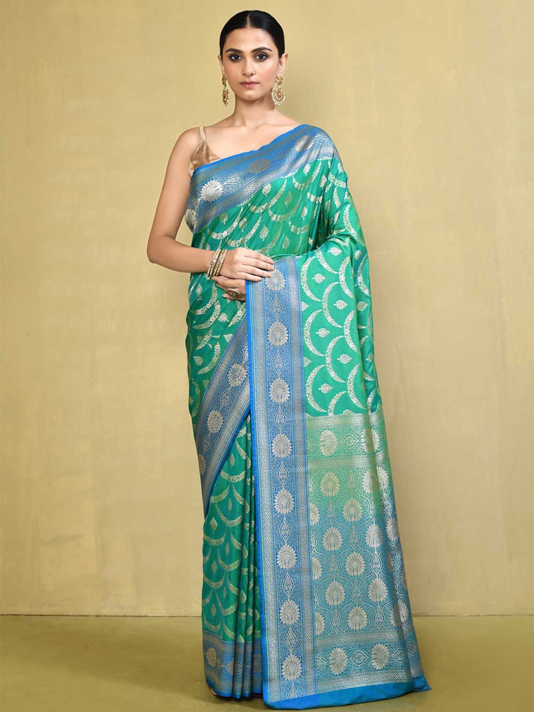 

Rasm by Muskaan Woven Design Zari Banarasi Saree, Green