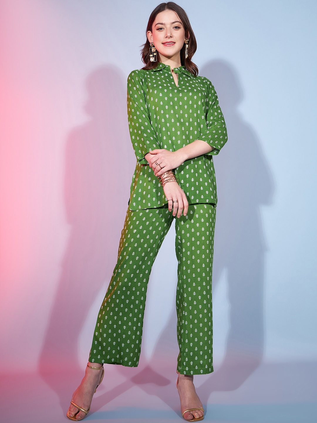 

DressBerry Green Ethnic Motifs Printed Shirt Collar Top With Trouser