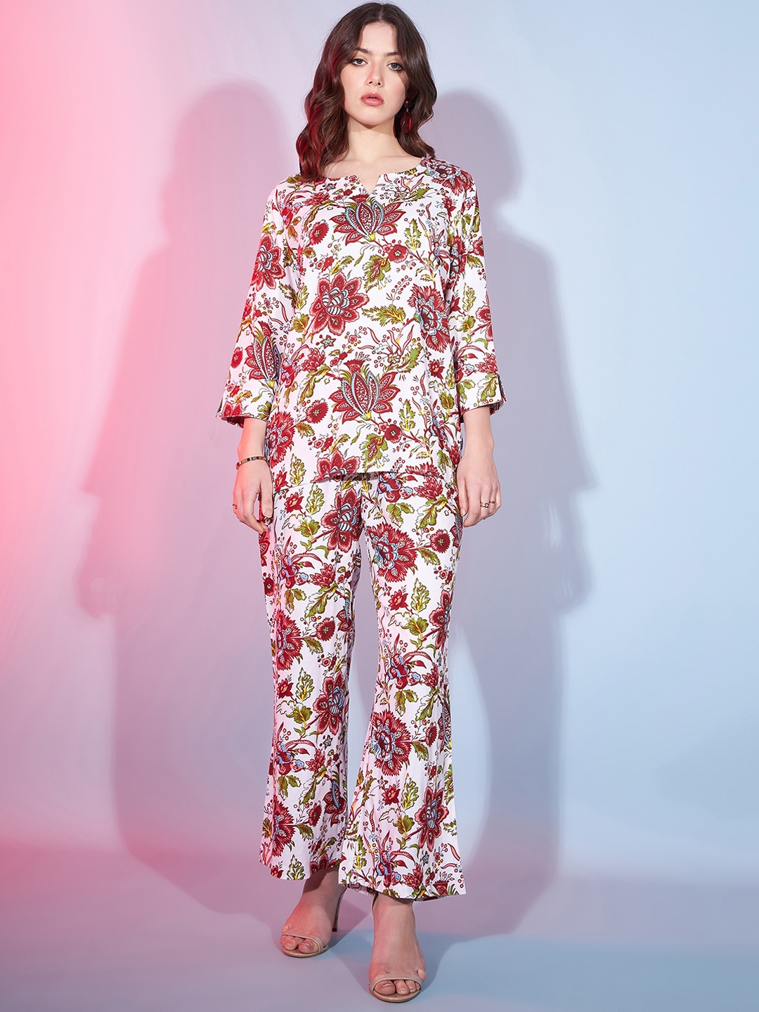 

DressBerry Off White Floral Printed Top With Trousers