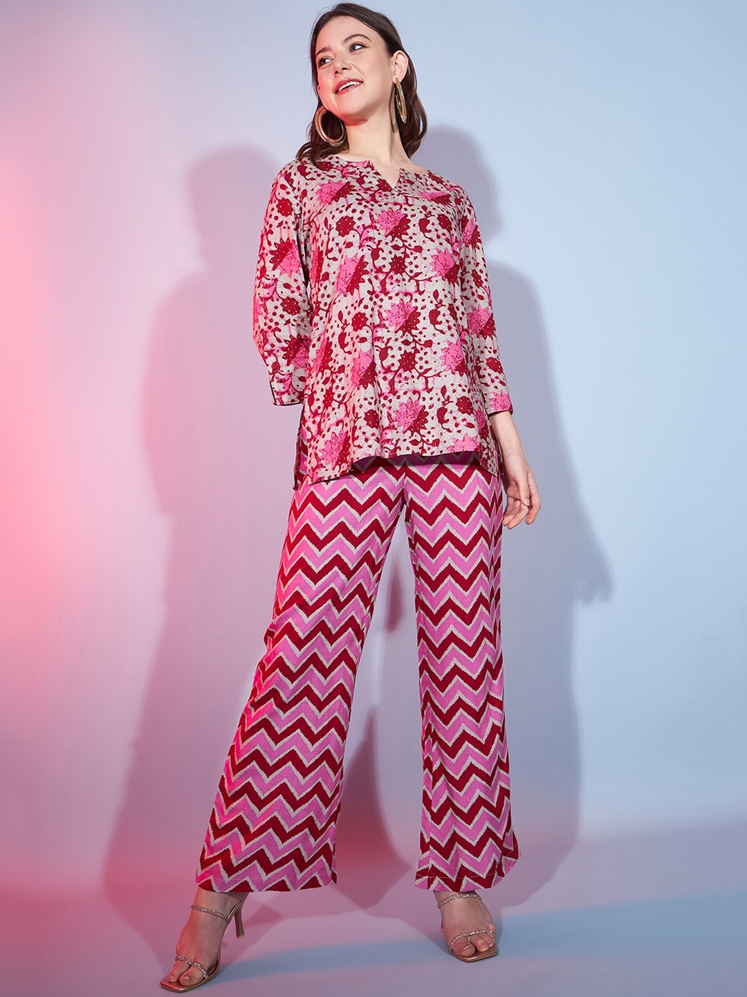 

DressBerry Pink Floral Printed Top & Trousers