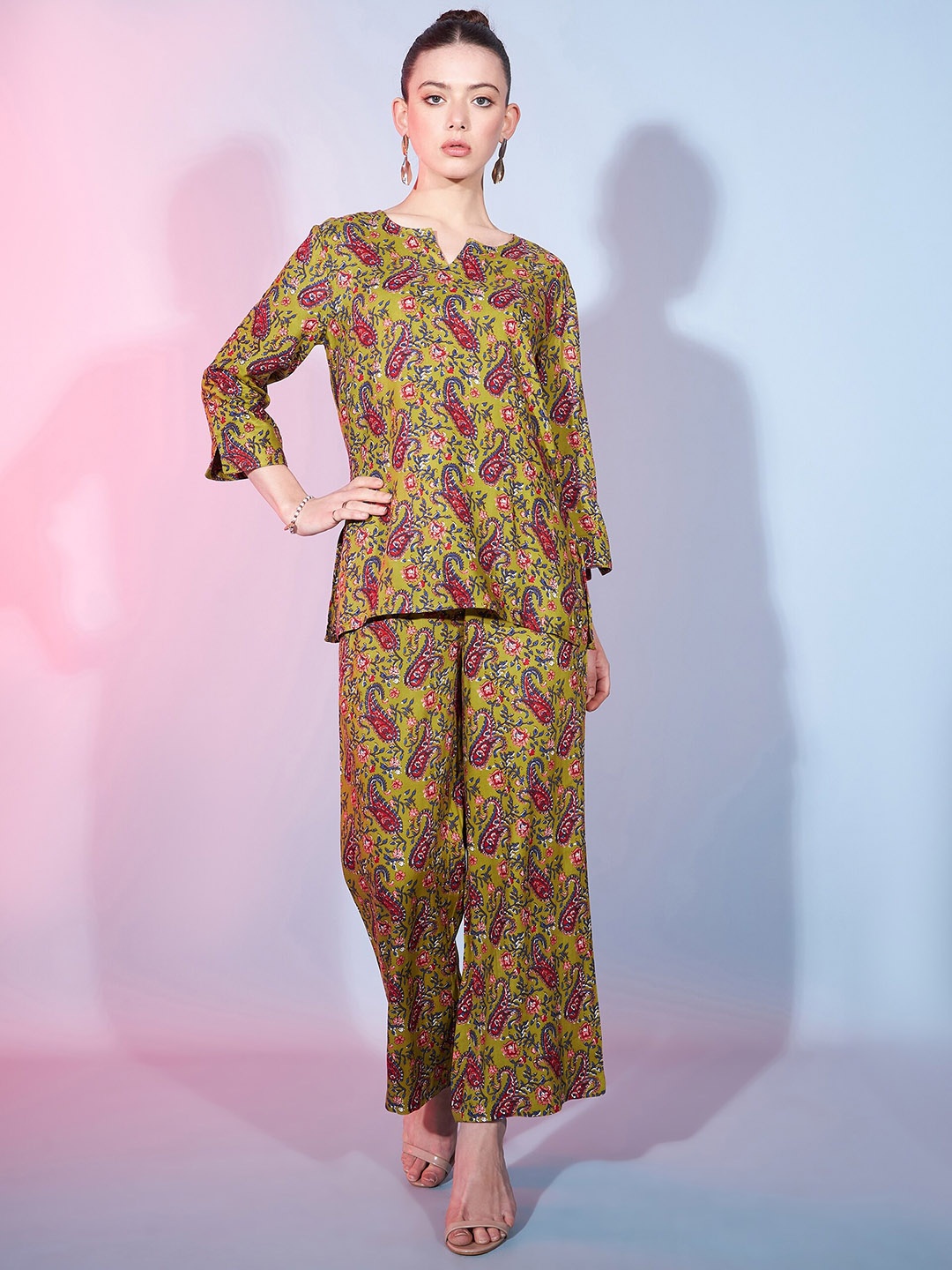 

DressBerry Green Paisley Printed Top With Trousers Co-Ords