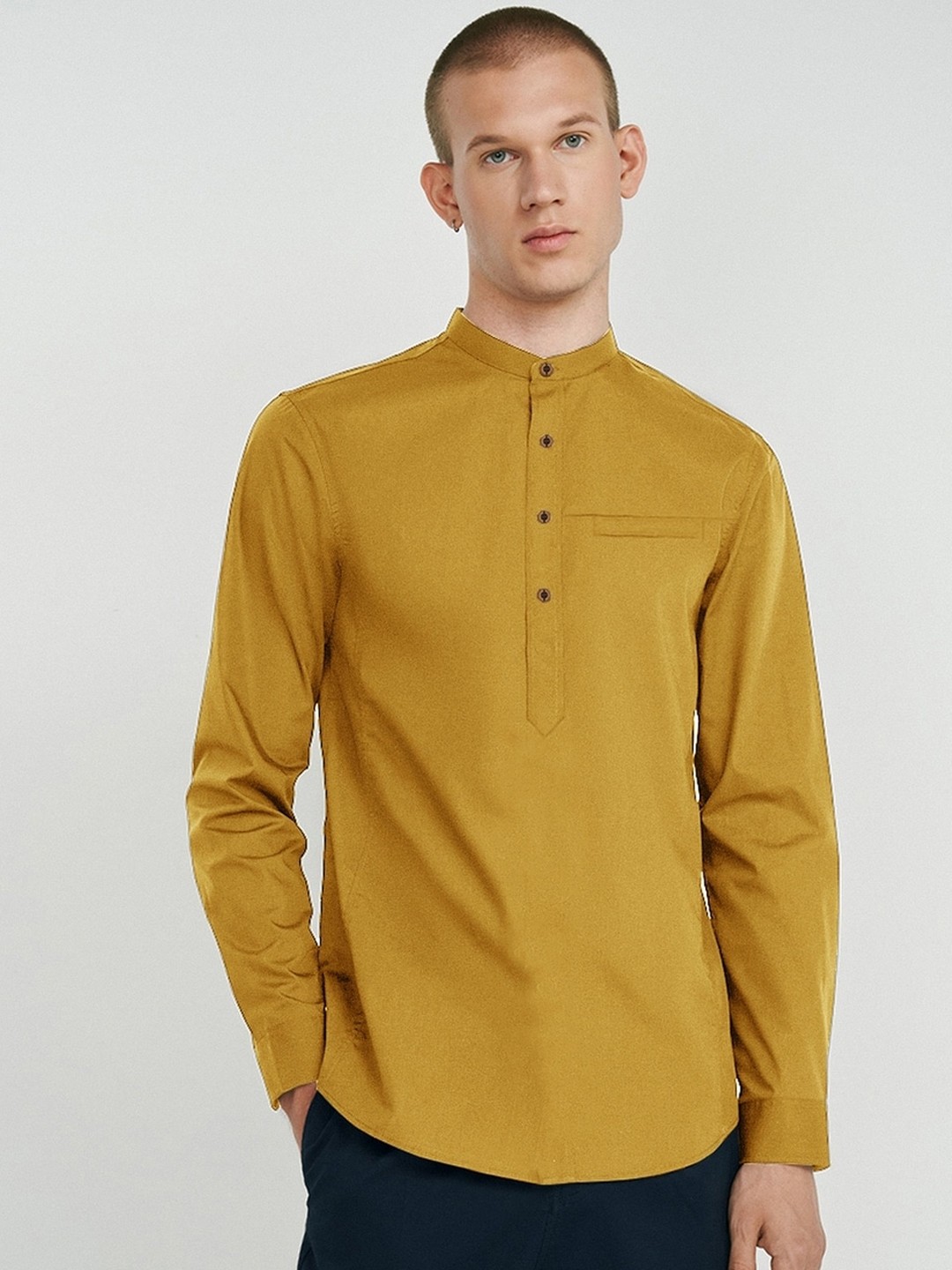 

AVOLT Cotton Mandarin Collar A-Line Kurta, Yellow