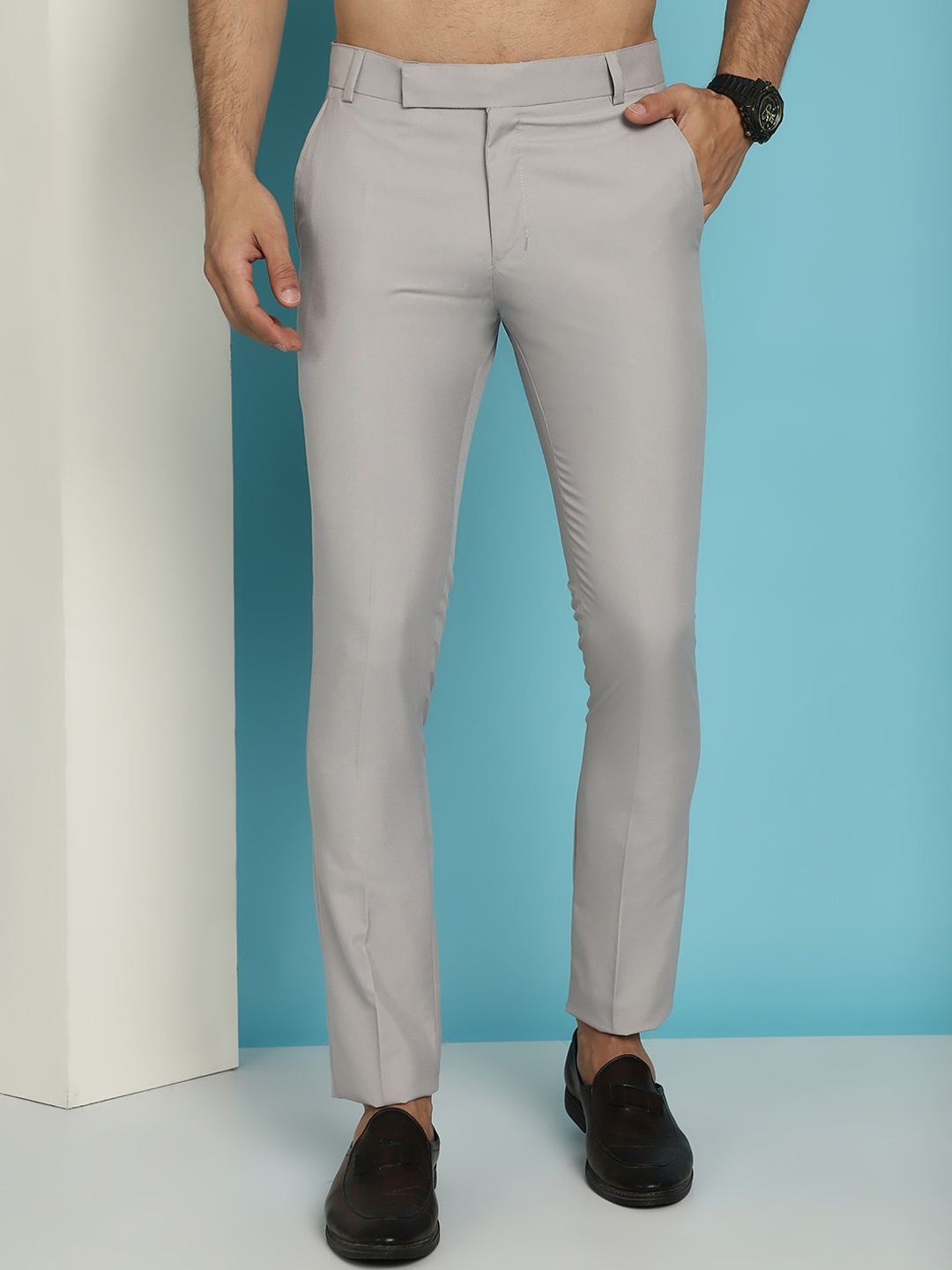 

Indian Needle Men Relaxed Cotton Casual Tapered Fit Easy Wash Trousers, Grey