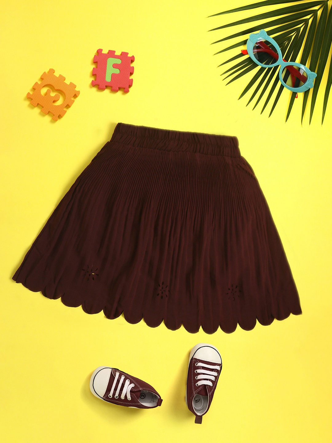 

V-Mart Girls Self Design Knee Length Flared Skirt, Maroon