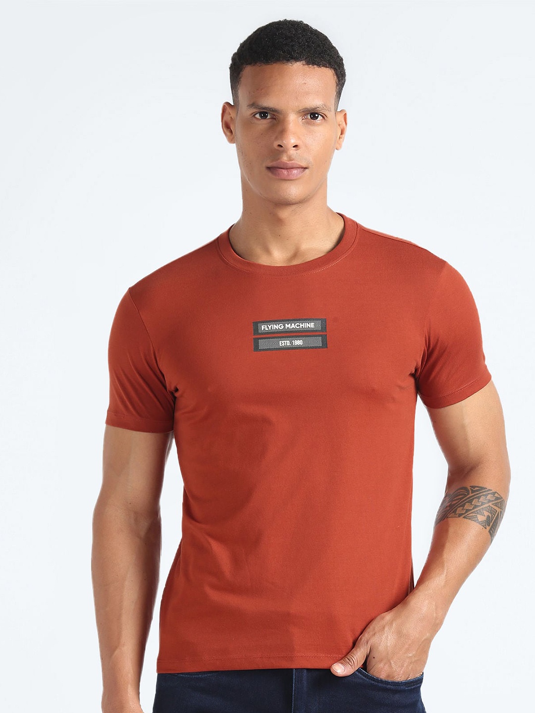 

Flying Machine Slim Fit Round Neck Short Sleeves T-shirt, Red