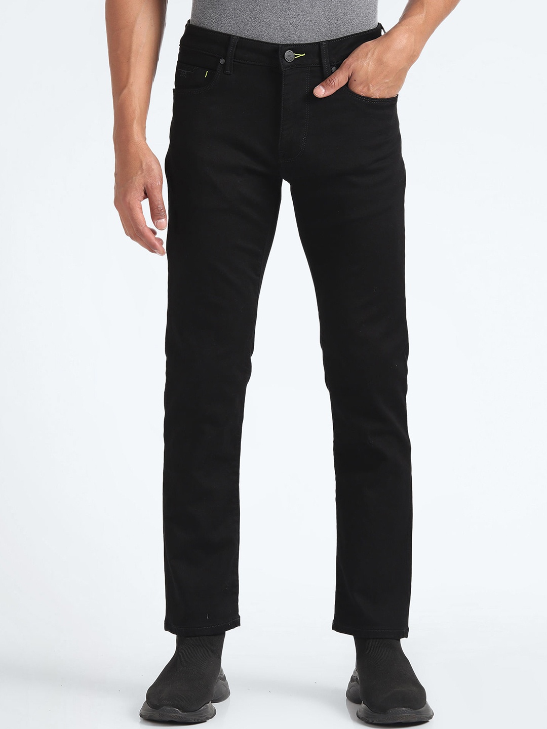 

Flying Machine Men Mid Rise Tapered Fit Clean Look Stretchable Jeans, Black