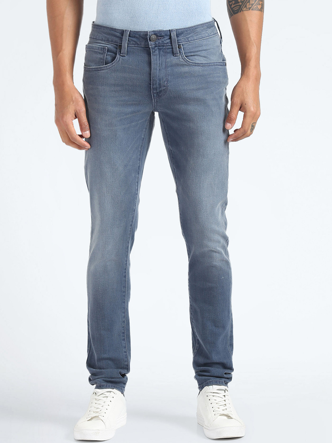 

Flying Machine Men Skinny Fit Clean Look Light Fade Stretchable Jeans, Blue