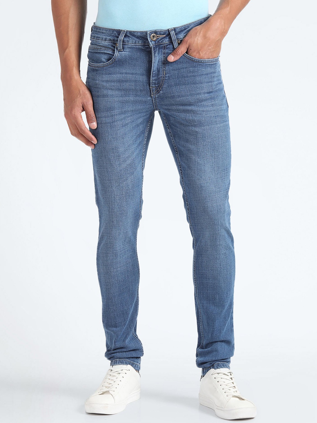 

Flying Machine Men Skinny Fit Light Fade Stretchable Jeans, Blue