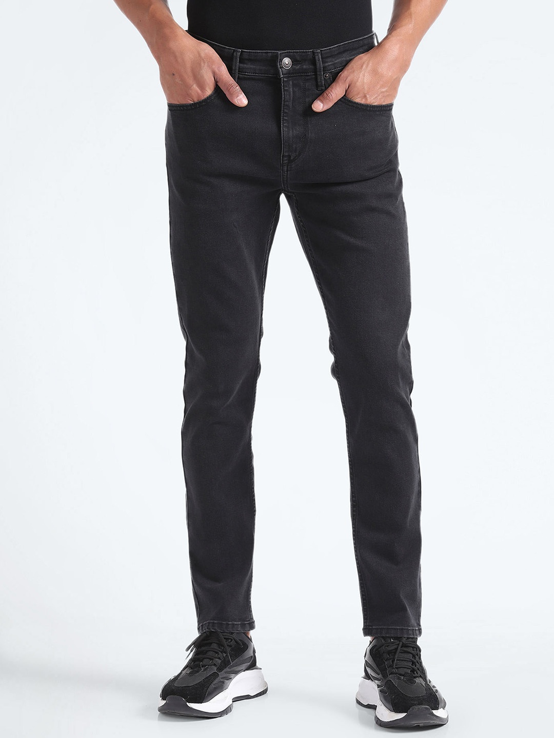 

Flying Machine Men Tapered Fit Mid-Rise Stretchable Jeans, Black