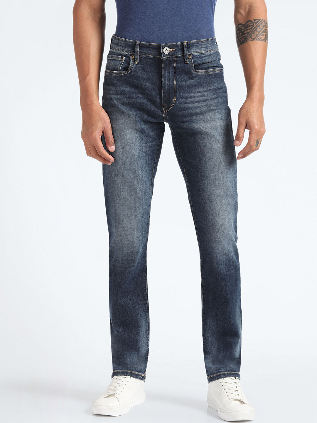 

Flying Machine Men Straight Fit Mid-Rise Heavy Fade Stretchable Jeans, Blue