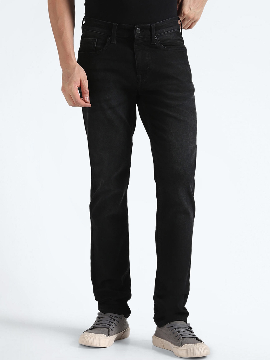 

Flying Machine Men Slim Fit Mid-Rise Stretchable Jeans, Black