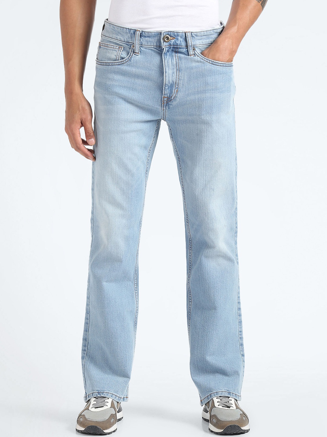 

Flying Machine Men Bootcut Mid-Rise Heavy Fade Stretchable Jeans, Blue