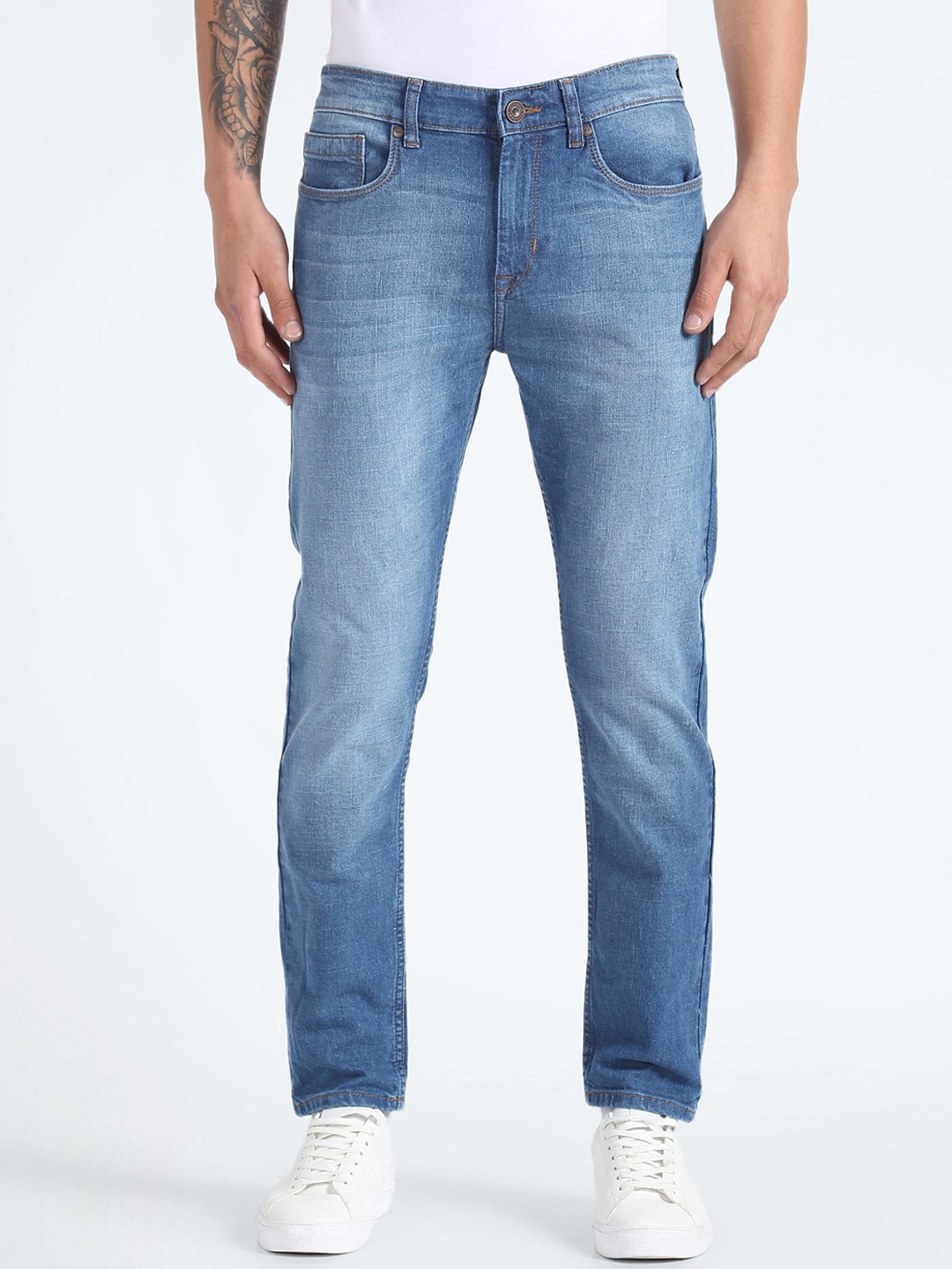 

Flying Machine Men Tapered Fit Mid-Rise Heavy Fade Stretchable Jeans, Blue