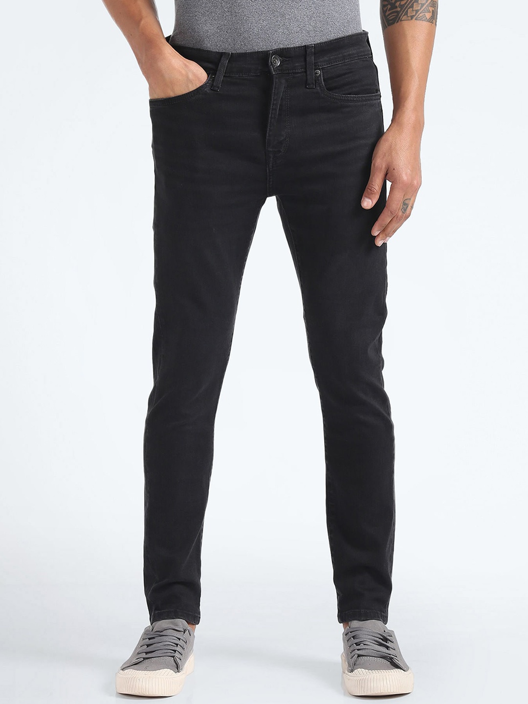 

Flying Machine Men Tapered Fit Clean Look Stretchable Jeans, Black