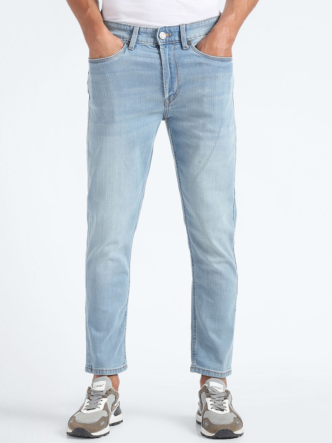 

Flying Machine Men Heavy Fade Clean Look Stretchable Tapered Fit Cropped Jeans, Blue