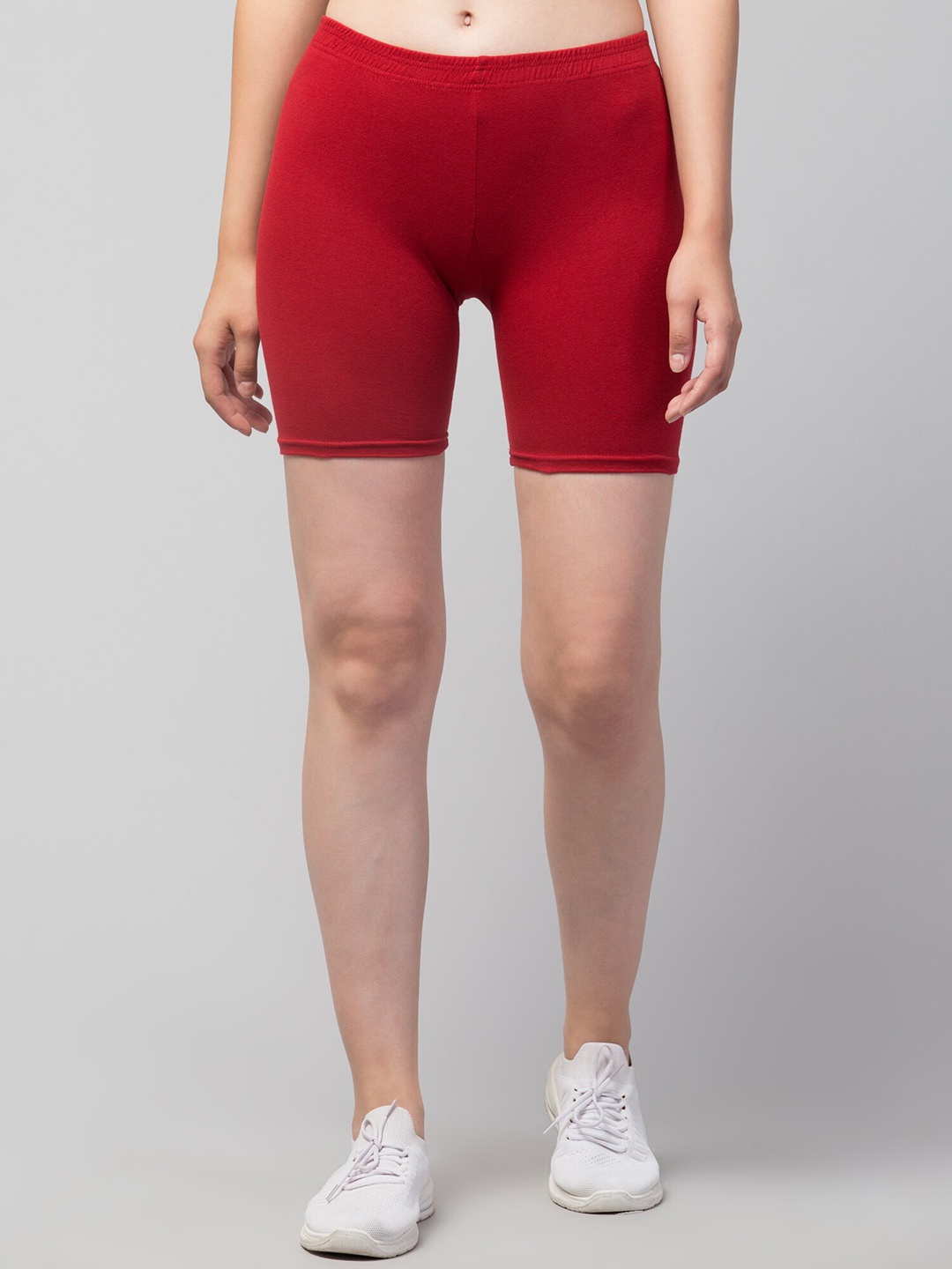 

Apraa & Parma Women Skinny Fit Mid-Rise Pure Cotton Cycling Sports Shorts, Maroon