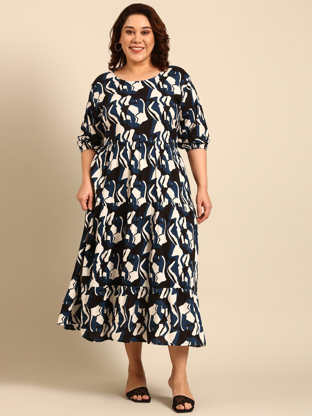 

The Pink Moon Floral Print Puff Sleeve Fit and Flare Dress, Black