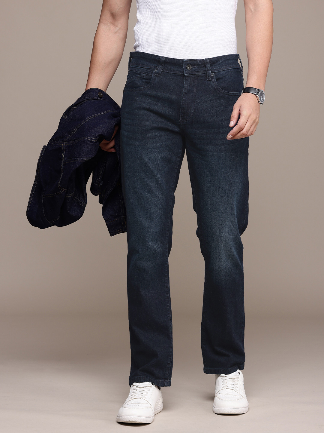 

French Connection Men Light Fade Stretchable Jeans, Blue