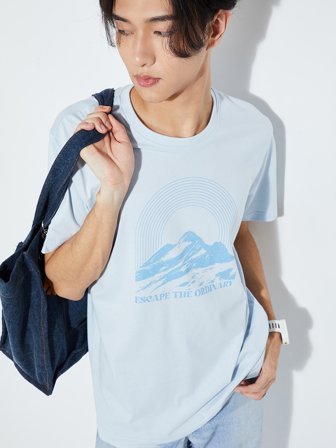 

max URB_N Graphic Printed Pure Cotton Slim Fit T-shirt, Blue