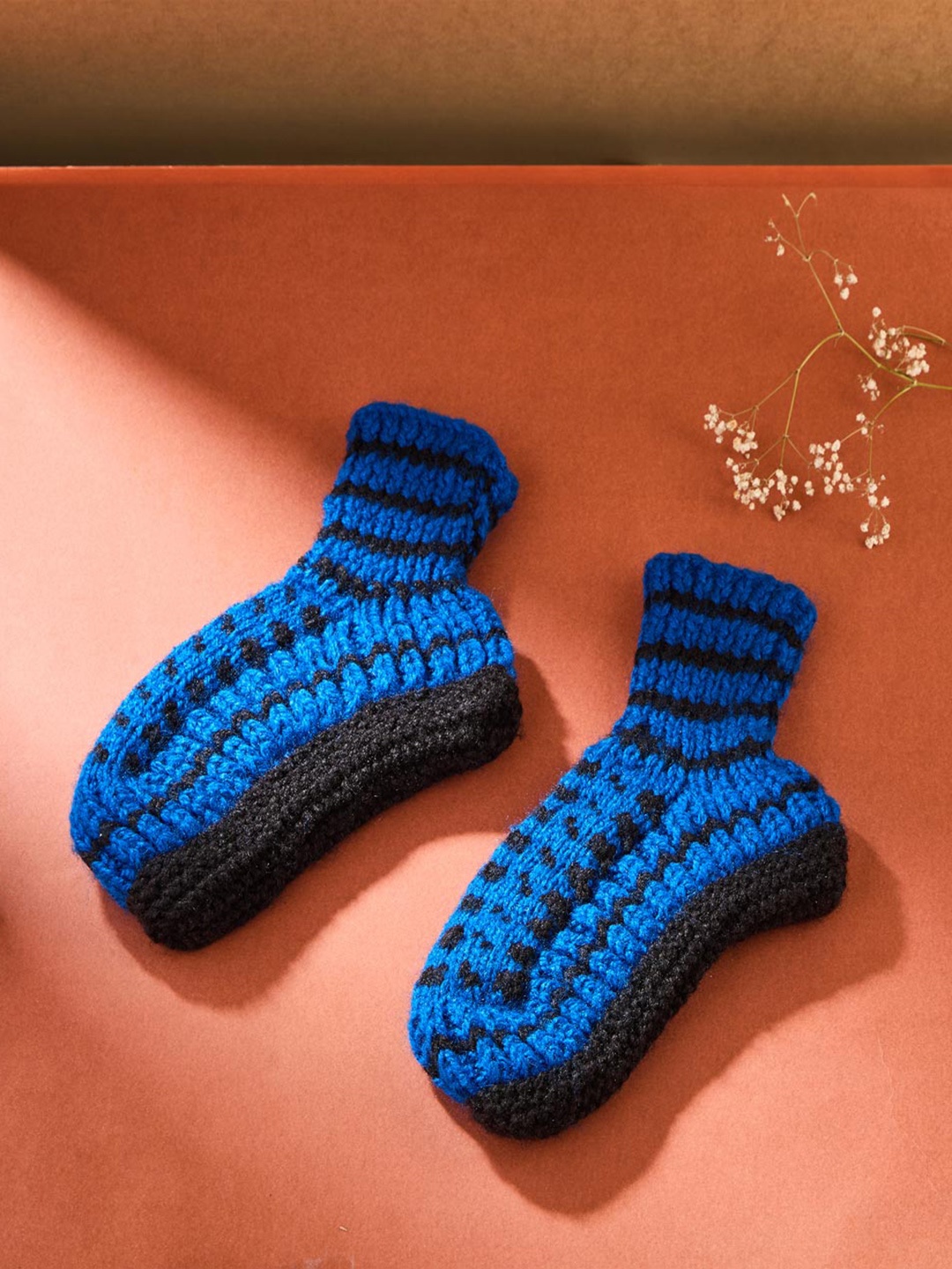 

Fabindia Women Patterned Acrylic Ankle-Length Socks, Blue