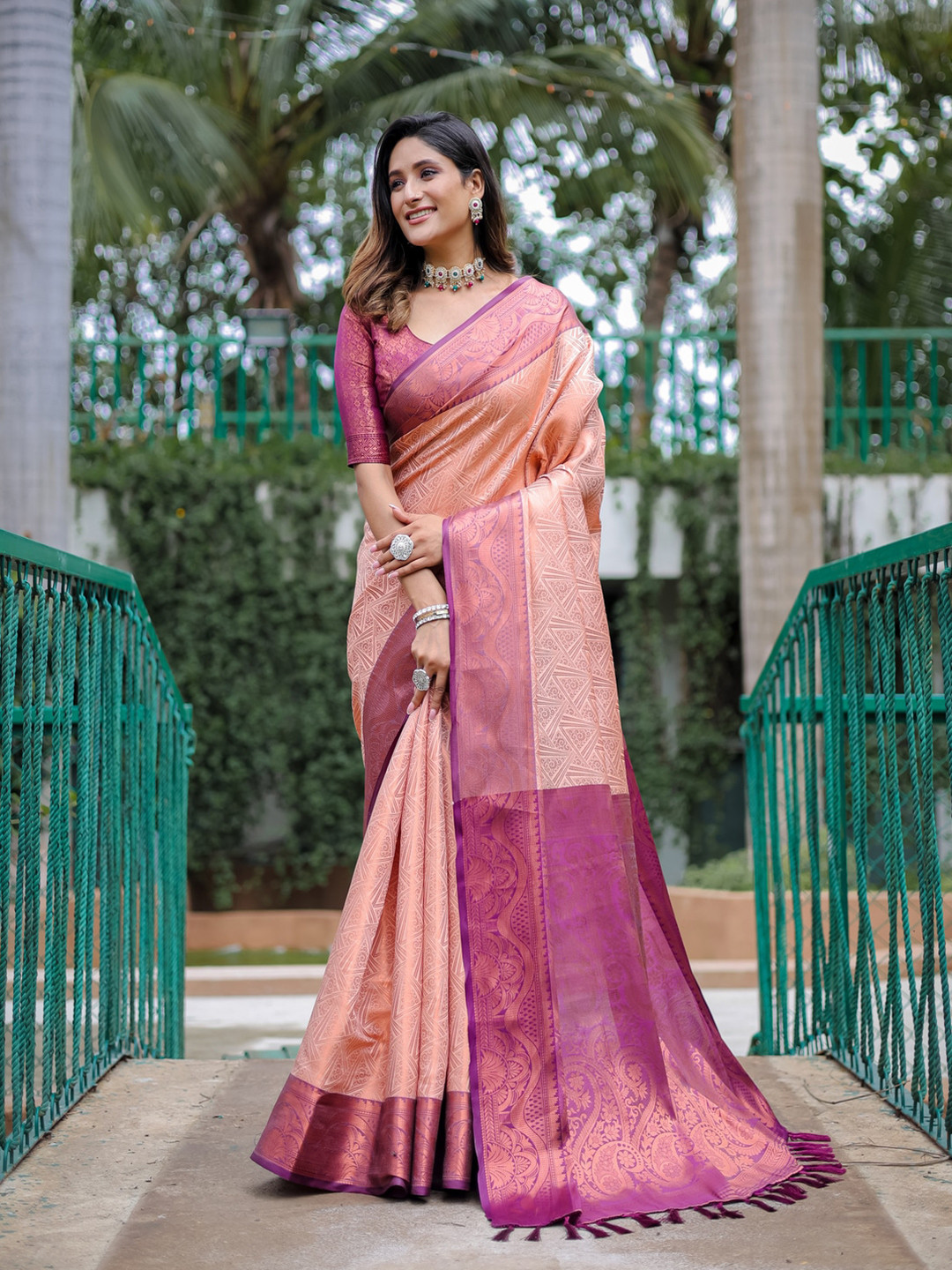 

Kandora Ethnic Motifs Zari Kanjeevaram Saree, Peach