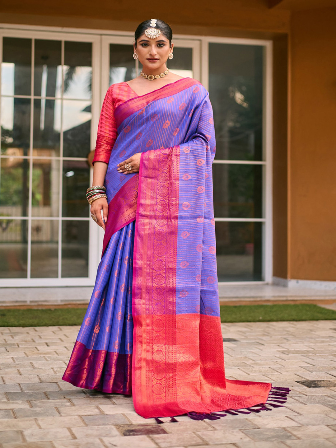 

Kandora Woven Design Zari Banarasi Saree, Blue