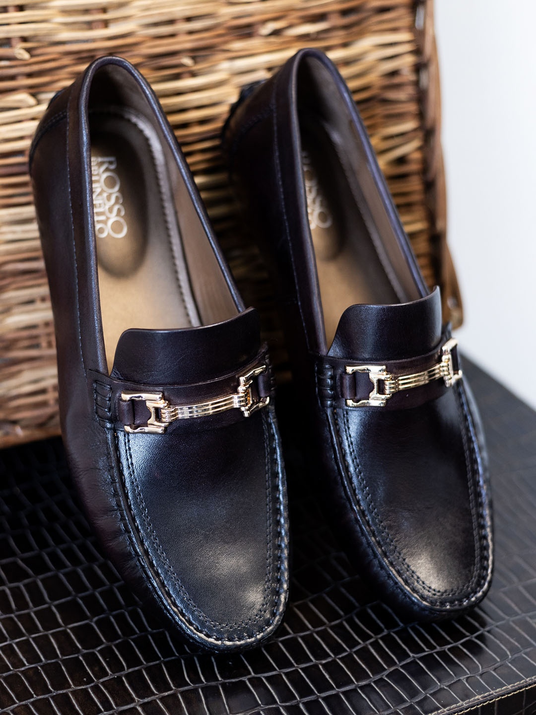 

ROSSO BRUNELLO Men Buckle Detail Leather Formal Loafers, Coffee brown