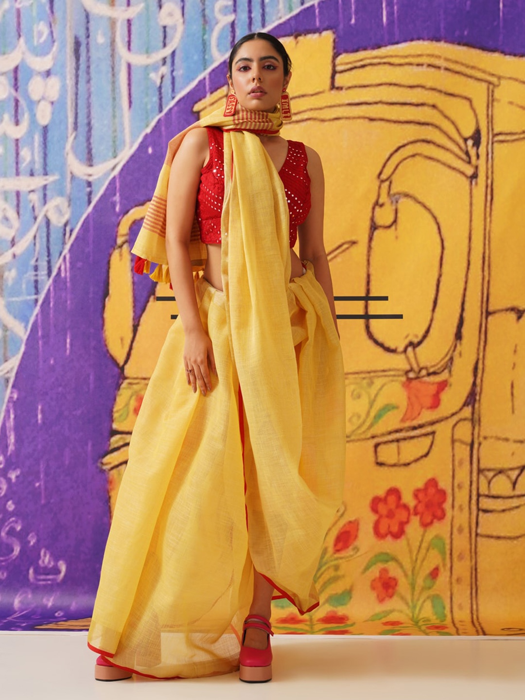 

Tikhi Imli Zari Jute Silk Saree, Yellow