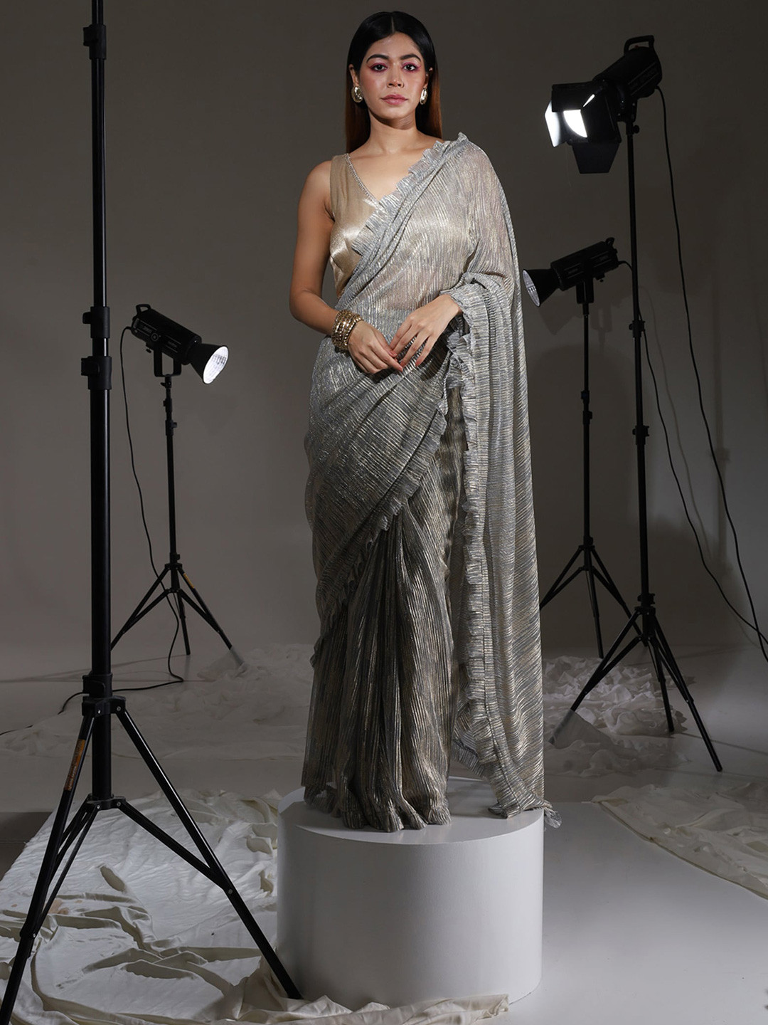 

Tikhi Imli Embellished Lycra Ruffles Ready to Wear Saree, Grey