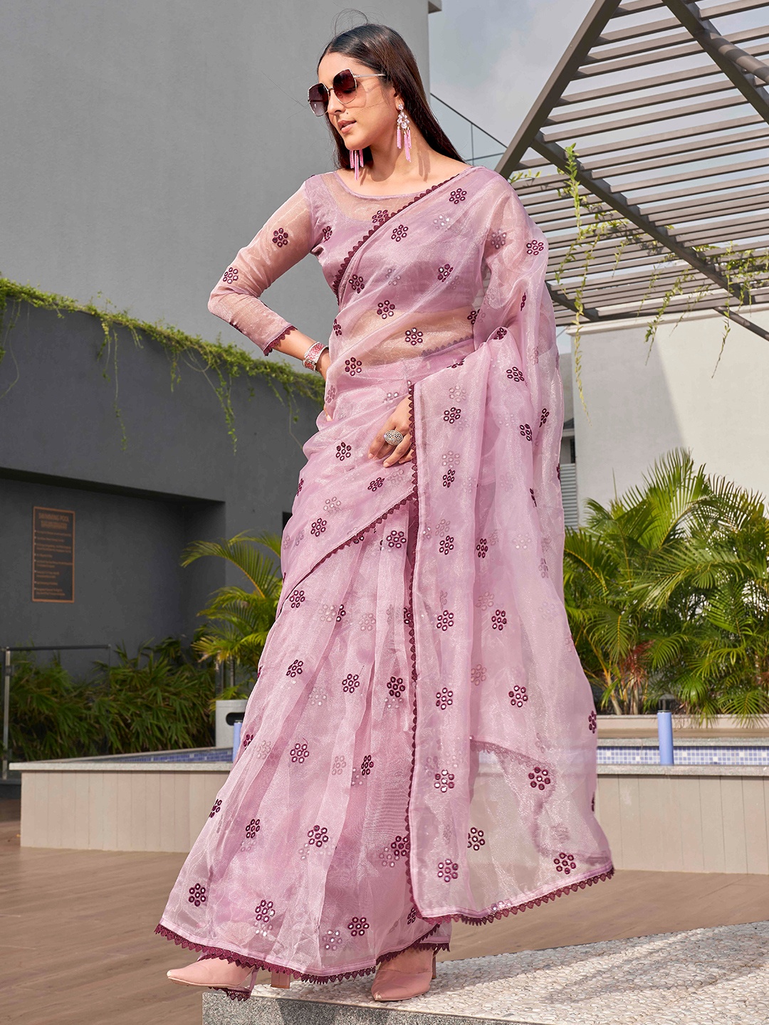 

Tikhi Imli Ethnic Motifs Mirror Work Organza Saree, Lavender